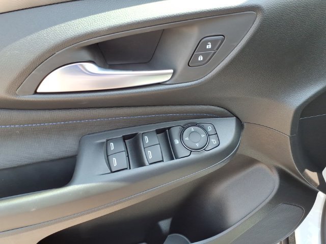 New 2026 Buick Envista Sport Touring w/ Convenience I Package FWD image 28