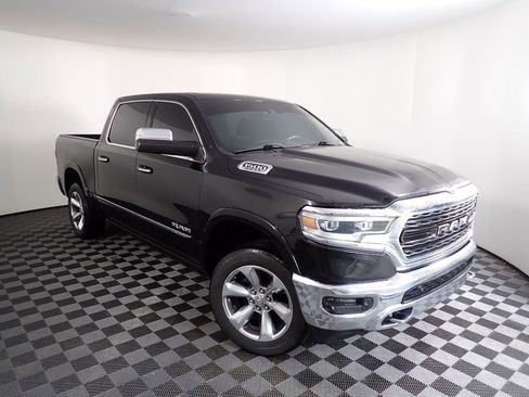 Used 2019 RAM 1500 Limited RWD image 10