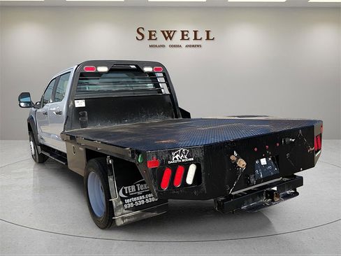 Used 2023 Ford F450 XL image 3