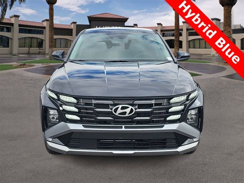 Used 2026 Hyundai Tucson Blue SE image 3