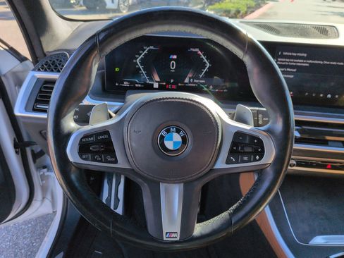 Certified 2024 BMW X5 xDrive40i w/ M Sport Package image 18