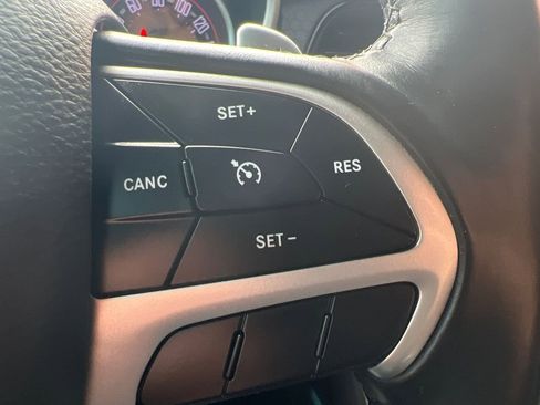 Used 2017 Dodge Challenger GT w/ Driver Convenience Group image 22