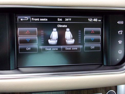 Used 2016 Land Rover Range Rover Sport HSE image 27