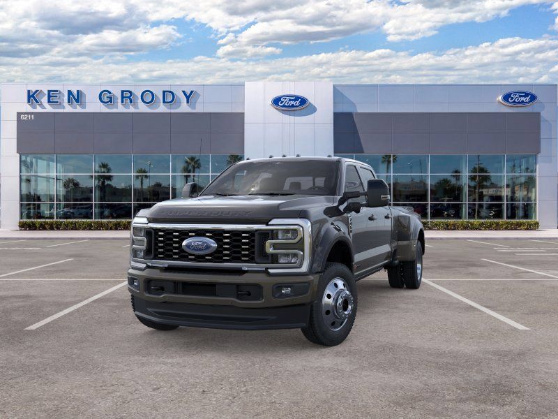 New 2026 Ford F450 King Ranch w/ FX4 Off-Road Package AWD/4WD image 3