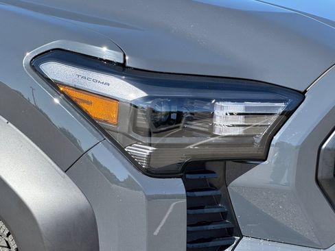 New 2026 Toyota Tacoma TRD Off-Road AWD/4WD image 30
