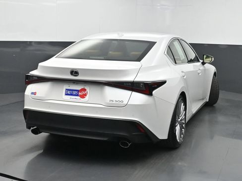 Used 2024 Lexus IS 300 w/ Premium Package RWD image 39