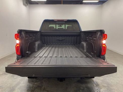 Used 2020 Chevrolet Silverado 1500 RST image 26