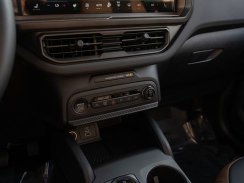 New 2026 Ford Bronco Sport Outer Banks w/ Sasquatch Outer Banks Package image 26