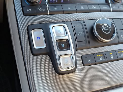 Used 2020 Hyundai Palisade Limited FWD image 8