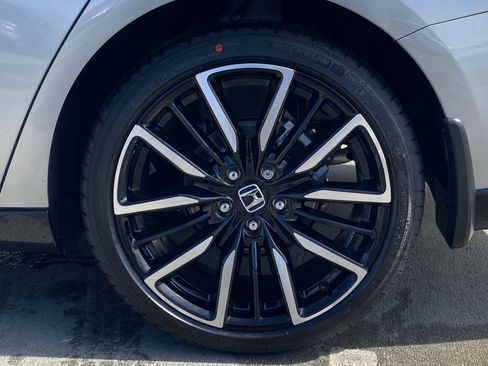 New 2026 Honda Accord Touring image 7