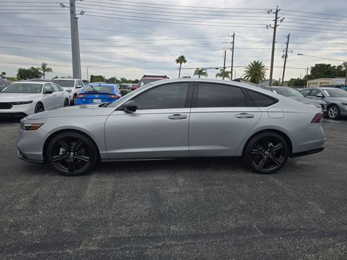 Used 2024 Honda Accord Sport image 6