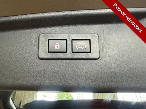 Used 2024 Subaru Outback Premium AWD/4WD image 34