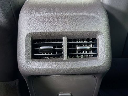 Used 2024 Chevrolet Equinox RS w/ RS Leather Package AWD/4WD image 22