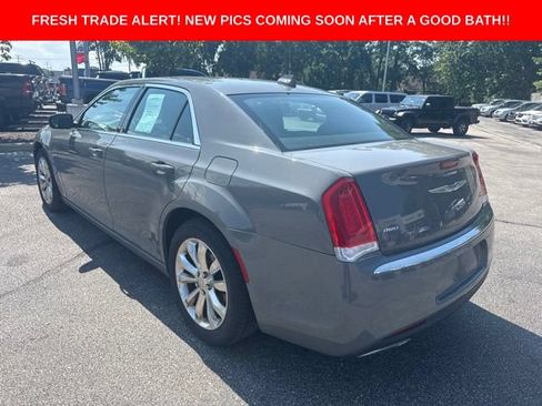 Used 2017 Chrysler 300 Limited w/ Value Package AWD/4WD image 3