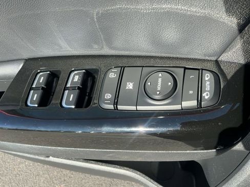 Used 2020 Kia Sportage EX image 28