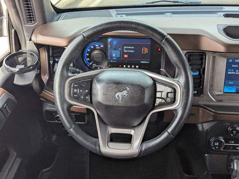 Used 2023 Ford Bronco Outer Banks AWD/4WD image 17