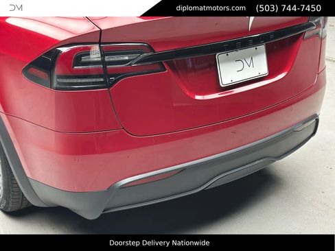 Used 2023 Tesla Model X image 16