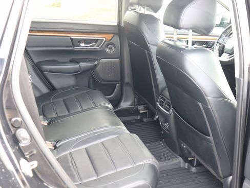 Used 2017 Honda CR-V Touring image 18