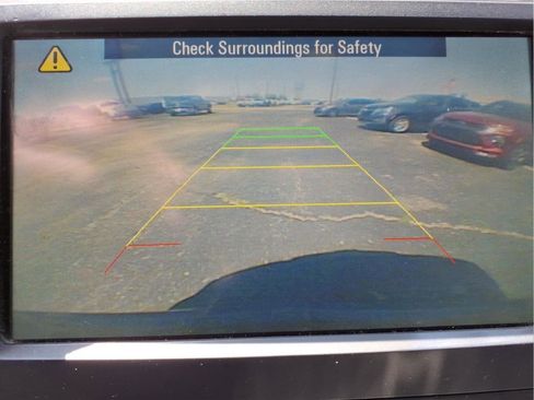 Used 2017 Chevrolet Traverse LT w/ Style and Technology Package image 26