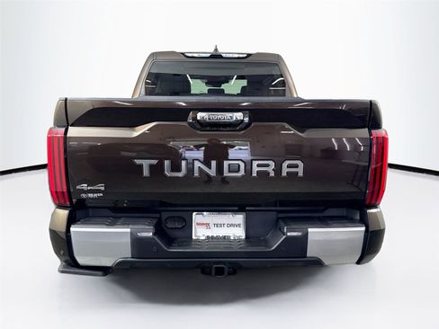 Used 2023 Toyota Tundra Limited w/ Power Package AWD/4WD image 12