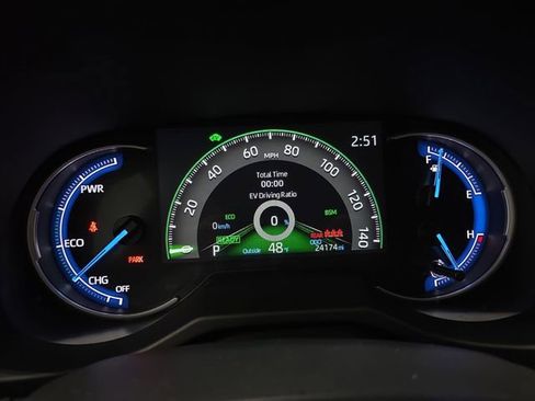 Certified 2025 Toyota RAV4 XLE image 16