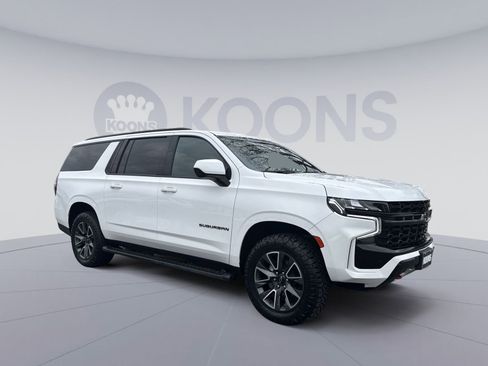 Used 2023 Chevrolet Suburban Z71 image 10