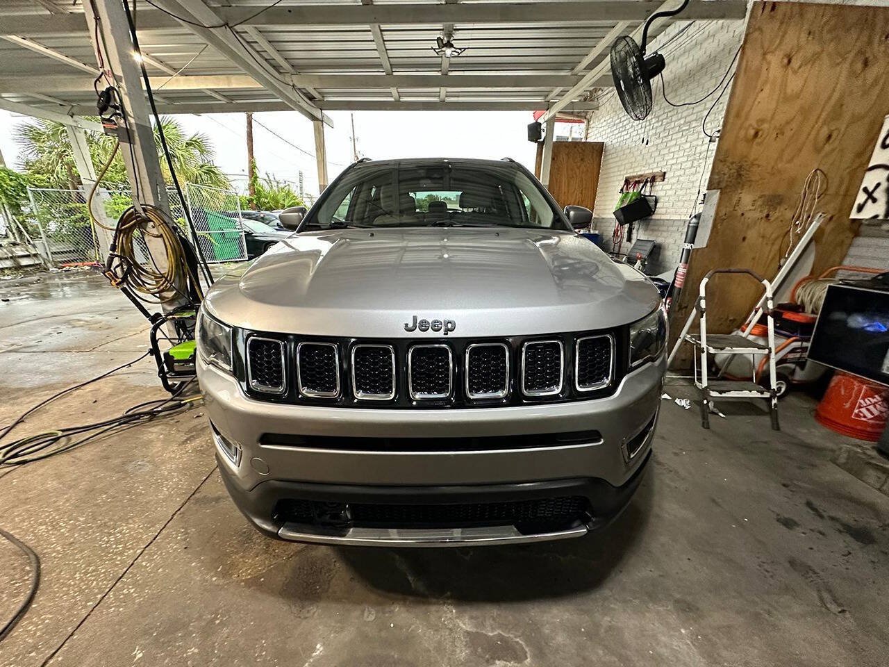 Used 2021 Jeep Compass Limited AWD/4WD image 1