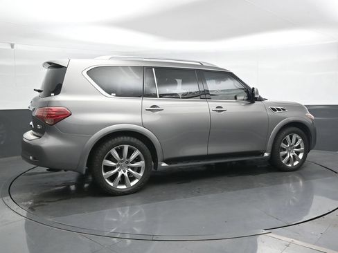 Used 2013 INFINITI QX56 4WD w/ Theater Pkg image 2