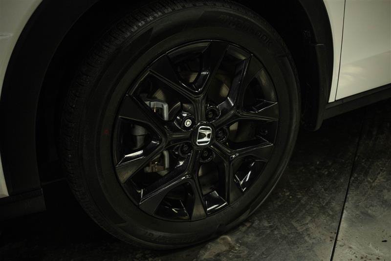 Used 2025 Honda HR-V Sport image 3
