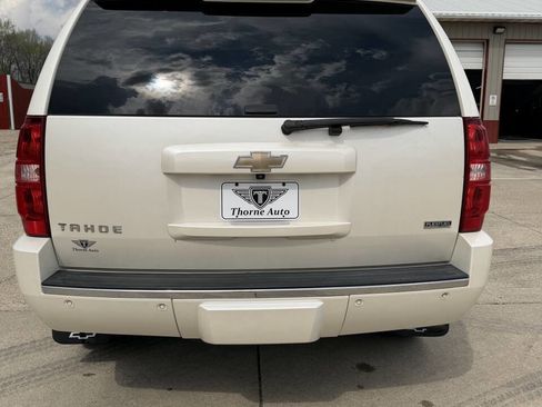 Used 2011 Chevrolet Tahoe LTZ image 5