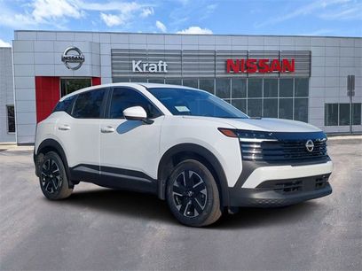 New 2025 Nissan Kicks SV