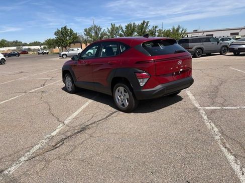 Used 2026 Hyundai Kona SE AWD/4WD image 3