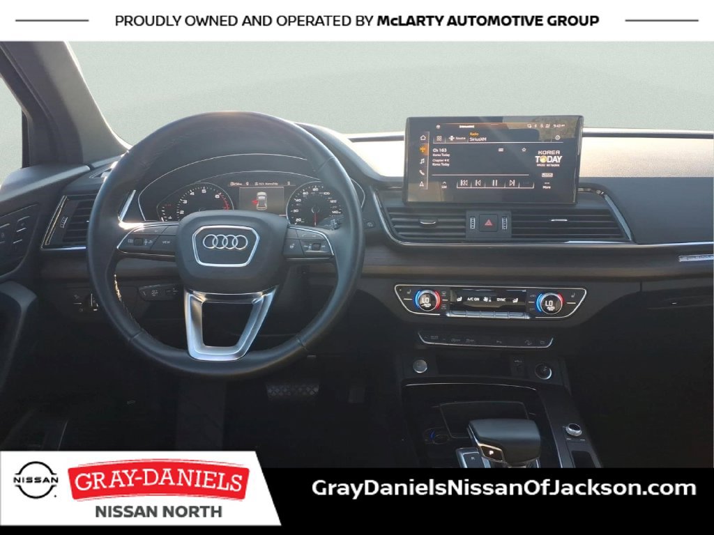 Used 2023 Audi Q5 2.0T Premium w/ Convenience Package AWD/4WD image 10