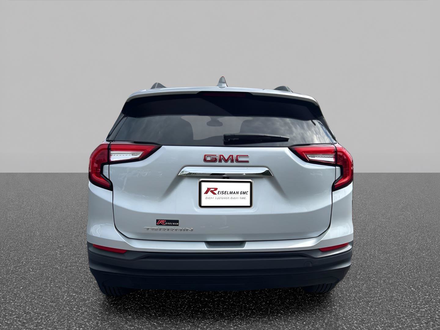 Certified 2022 GMC Terrain SLE w/ Driver Convenience Package FWD image 6