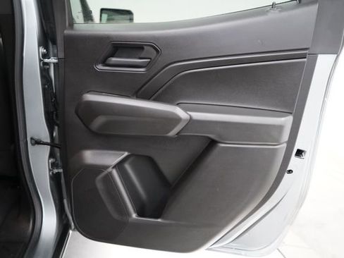 Used 2025 Chevrolet Colorado W/T AWD/4WD image 59