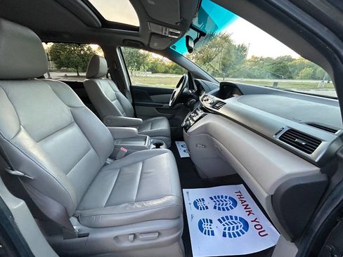 Used 2012 Honda Odyssey EX-L image 17