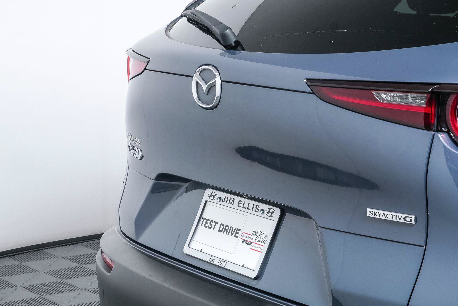 Used 2021 MAZDA CX-30 FWD 2.5 S w/ Premium Package image 37