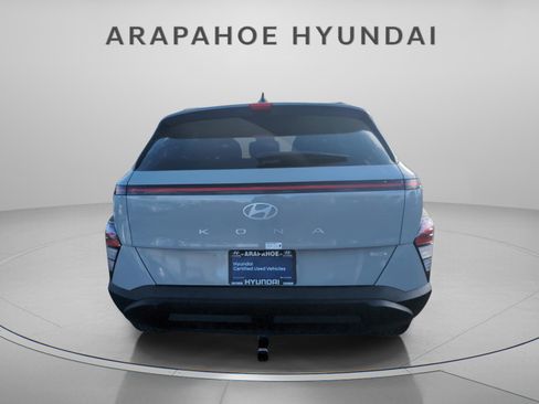 Used 2025 Hyundai Kona SEL image 4
