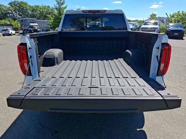 Used 2026 GMC Sierra 1500 AT4X w/ LPO, Black Badging Package AWD/4WD image 32