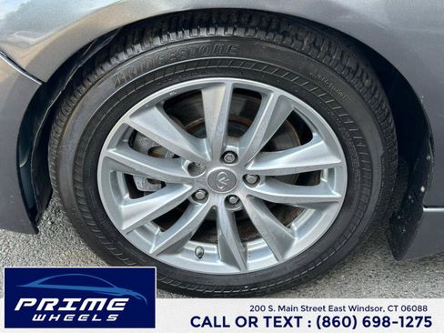 Used 2015 INFINITI Q50 Premium w/ All Weather Package image 22