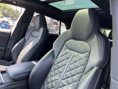 Used 2023 Audi SQ8 Premium Plus AWD/4WD image 8