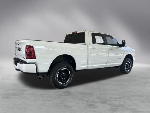 Used 2026 RAM 2500 Laramie AWD/4WD image 3