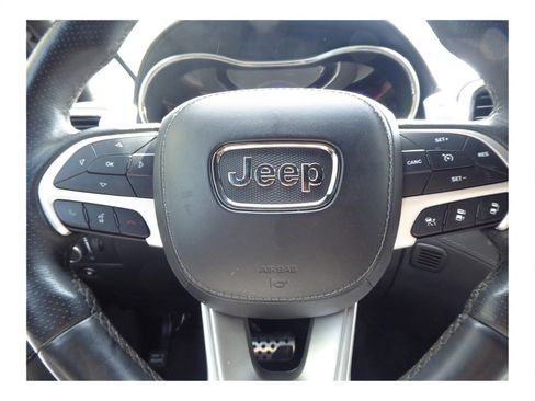 Used 2018 Jeep Grand Cherokee Trackhawk image 24