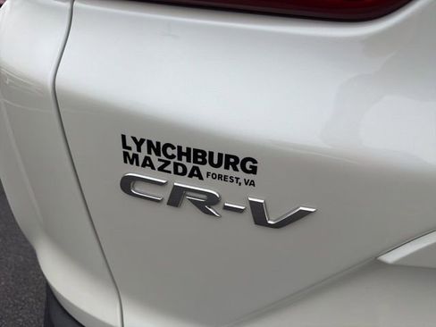 Used 2018 Honda CR-V Touring image 11
