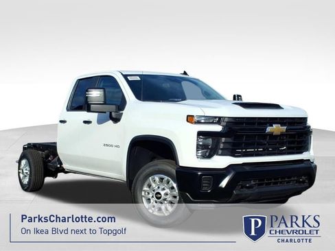 New 2026 Chevrolet Silverado 2500 W/T image 1