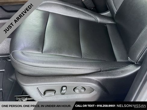 Used 2023 Chevrolet Silverado 1500 LT Trail Boss w/ Convenience Package II AWD/4WD image 20