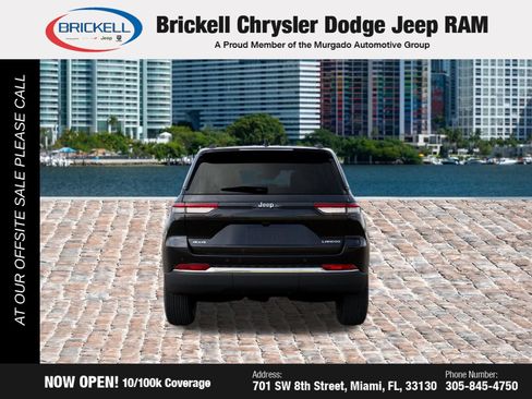 Used 2025 Jeep Grand Cherokee Laredo X AWD/4WD image 7