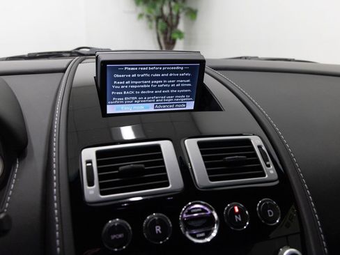 Used 2011 Aston Martin V8 Vantage S RWD image 16