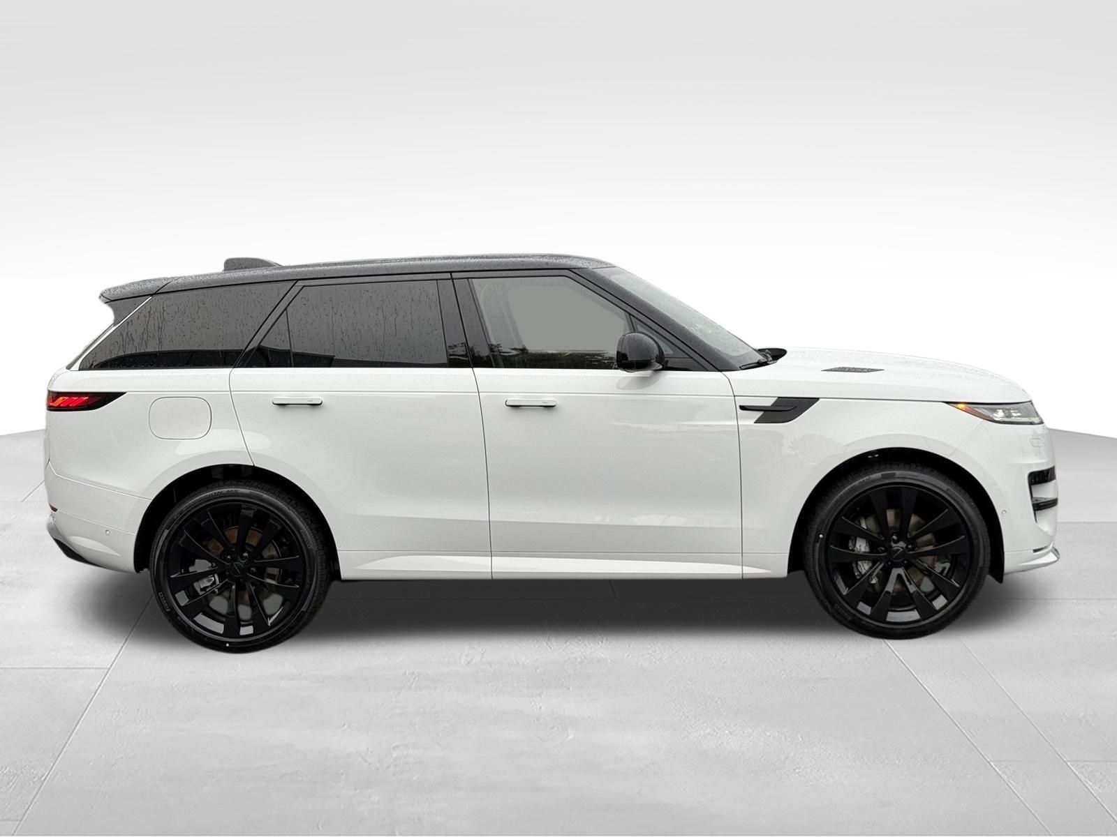 New 2026 Land Rover Range Rover Sport Dynamic SE AWD/4WD image 7