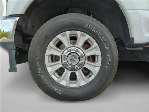 Used 2022 Ford F250 XLT AWD/4WD image 13